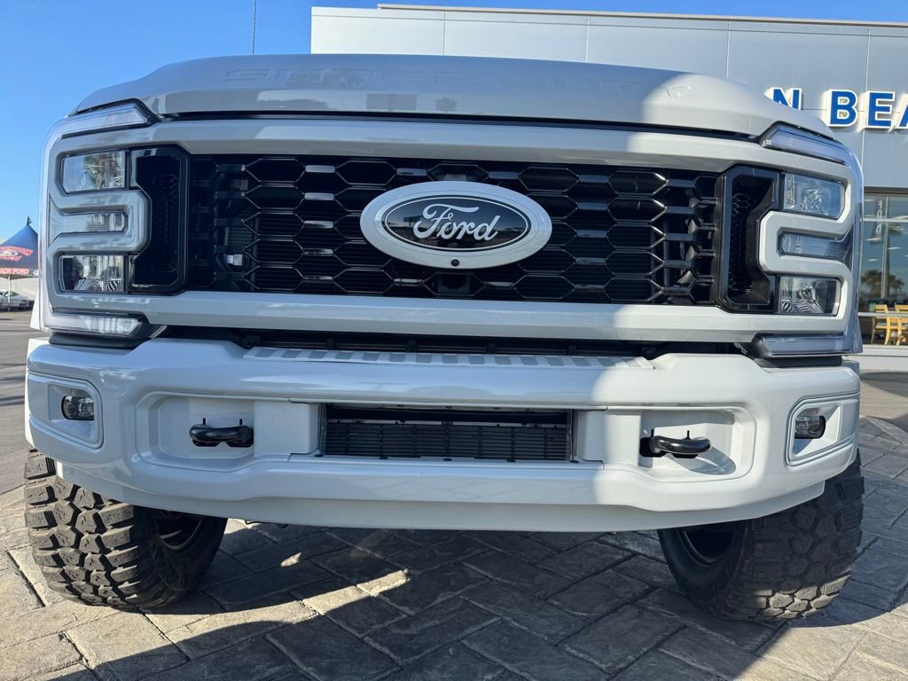 Used 2026 Ford F450 Lariat AWD/4WD image 39