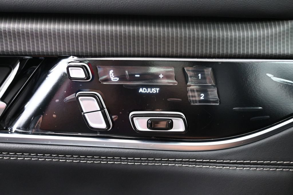 New 2026 Jeep Grand Wagoneer Summit w/ Premium Group III AWD/4WD image 26