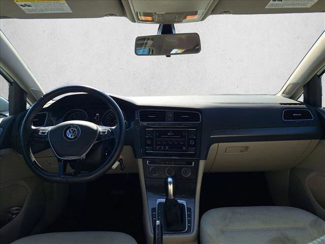 Used 2019 Volkswagen Golf S w/ Driver Assistance Package image 17