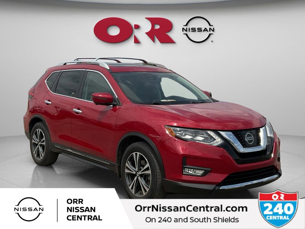 Used 2017 Nissan Rogue SL w/ SL Premium Package FWD image 3