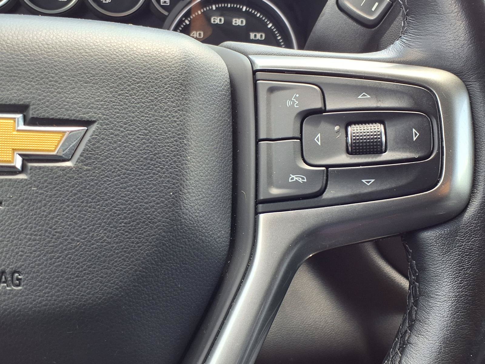 Used 2021 Chevrolet Silverado 1500 LTZ w/ LTZ Premium Package RWD image 16