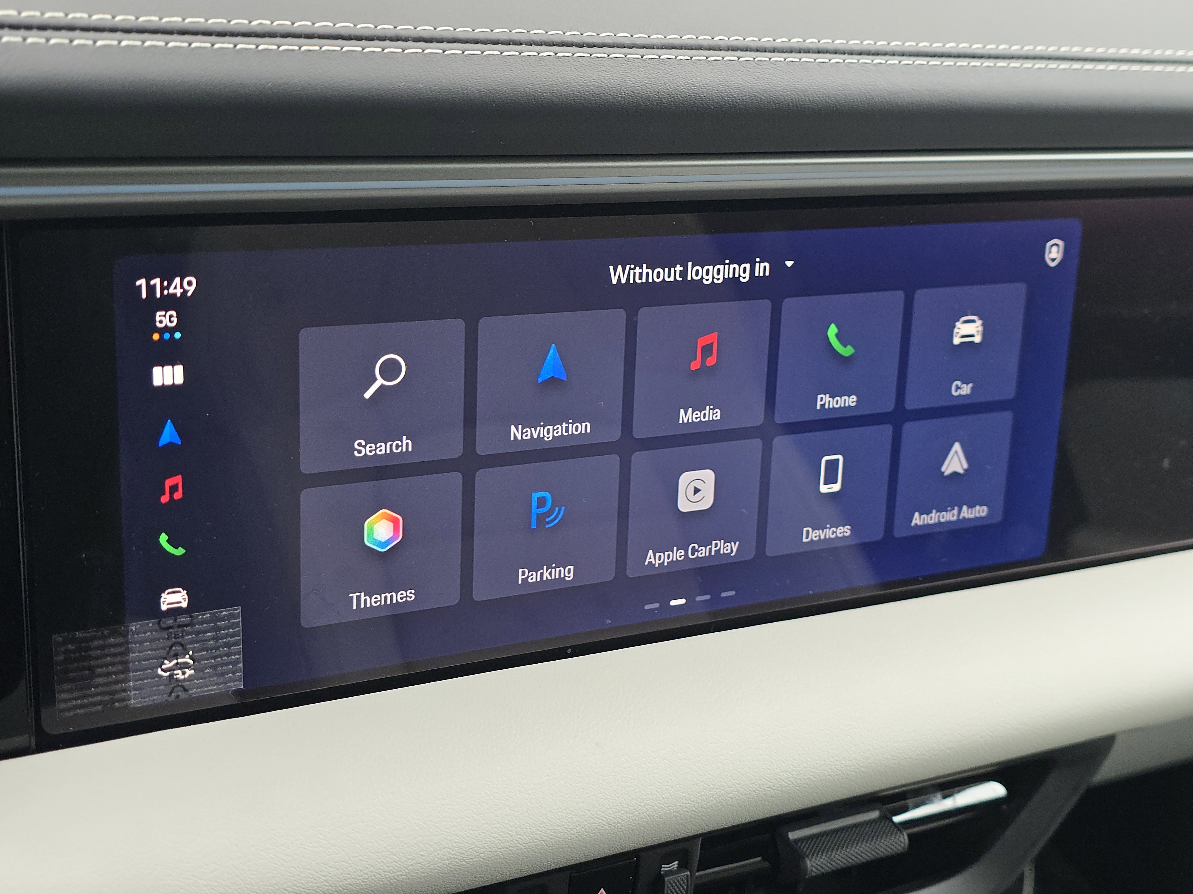 New 2026 Porsche Macan 4 Electric image 23