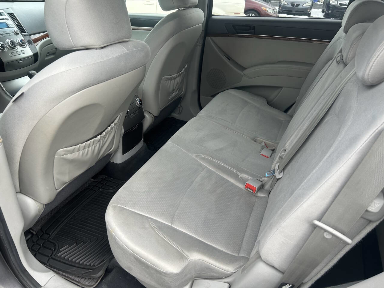 Used 2011 Hyundai Veracruz GLS image 12