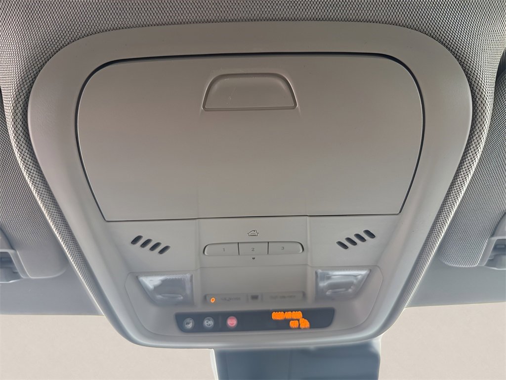 Certified 2022 Cadillac XT4 Premium Luxury w/ Enhanced Visibility Package image 26