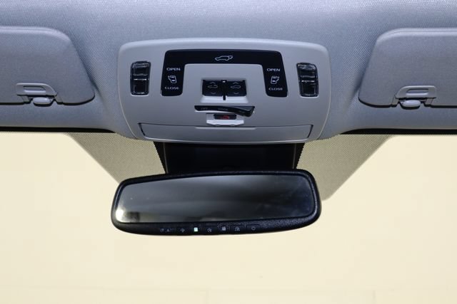 Used 2024 Toyota Sienna XLE AWD/4WD image 27