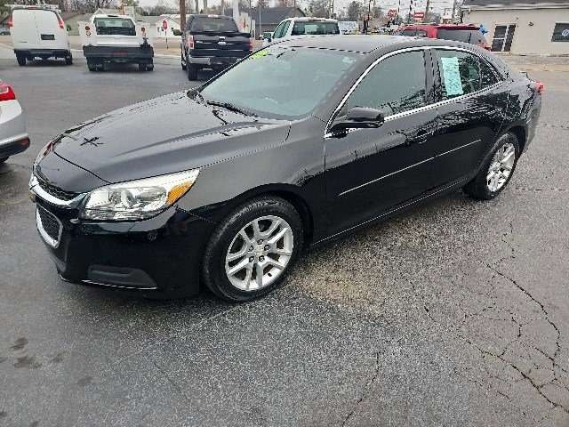 Used 2016 Chevrolet Malibu LT w/ Power Convenience Package FWD image 6