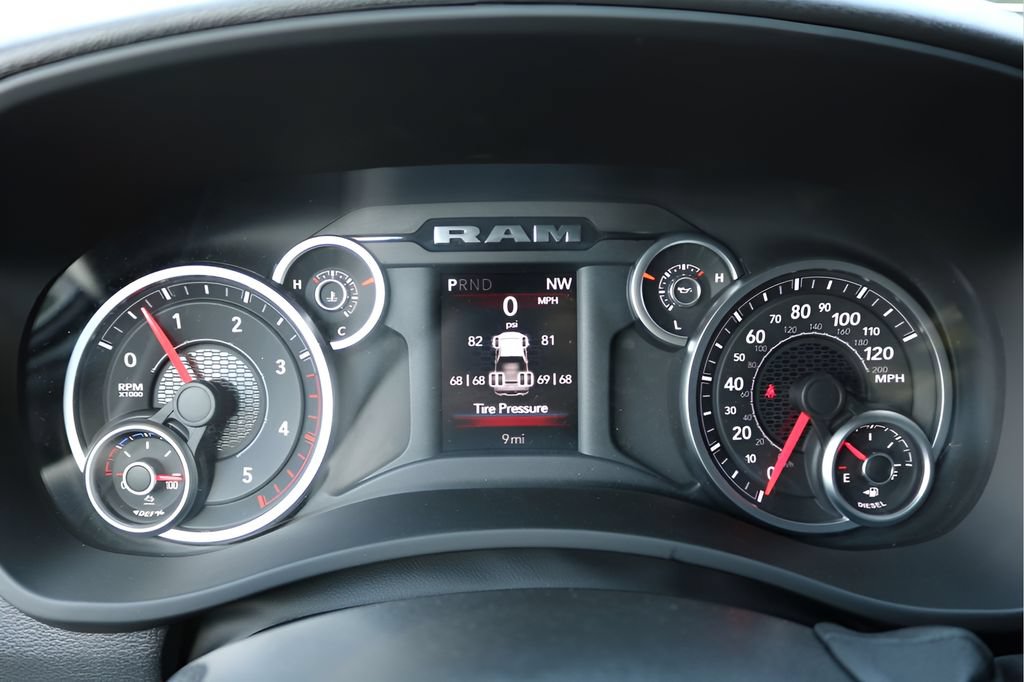 New 2027 RAM 3500 Tradesman AWD/4WD image 26