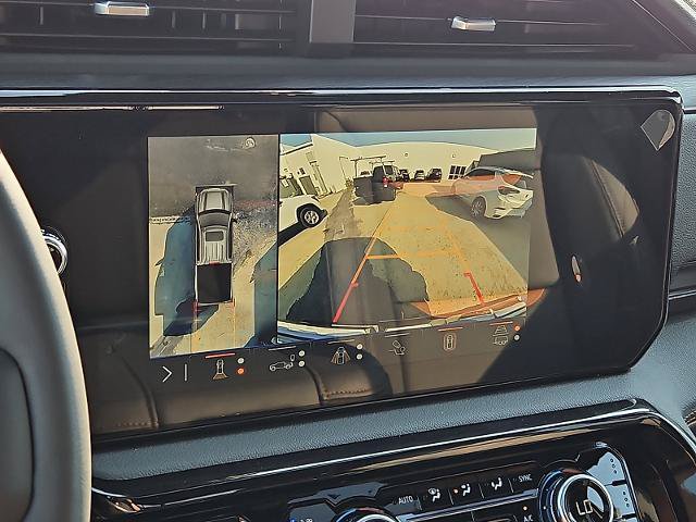 New 2026 GMC Sierra 1500 AT4 w/ AT4 Premium Package AWD/4WD image 16