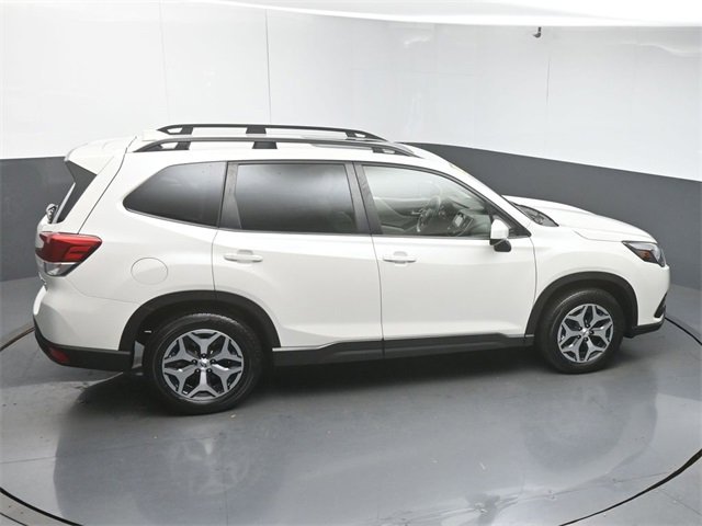 Used 2023 Subaru Forester Premium image 47