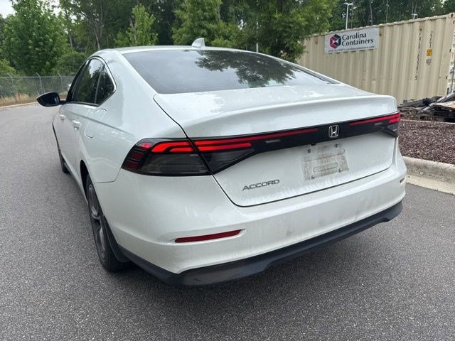 Used 2023 Honda Accord EX image 7