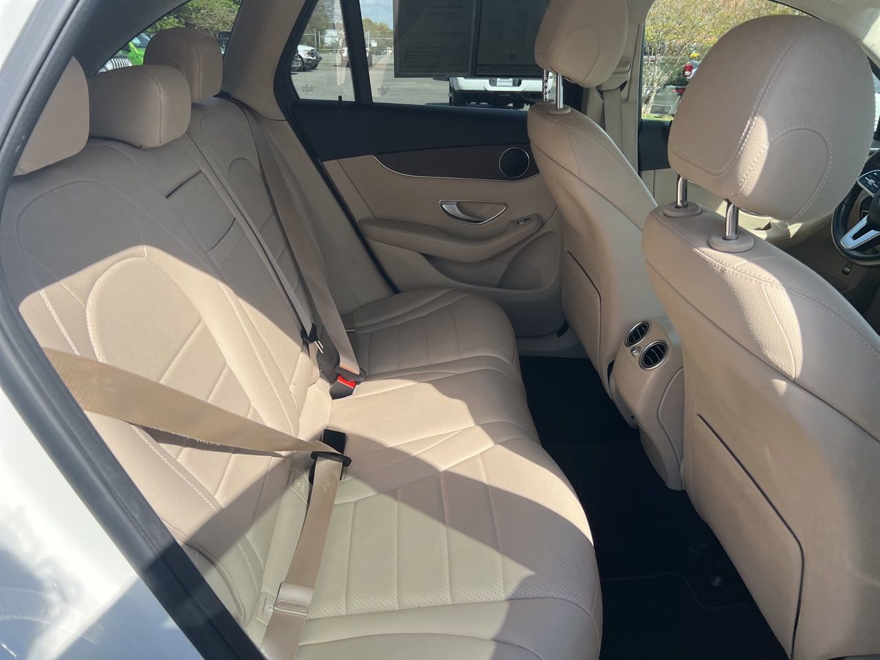 Used 2021 Mercedes-Benz GLC 300 image 22