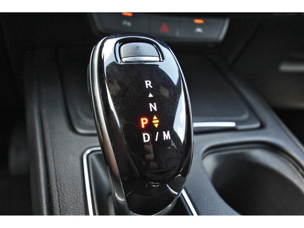 Used 2025 Cadillac XT4 Premium Luxury FWD image 24