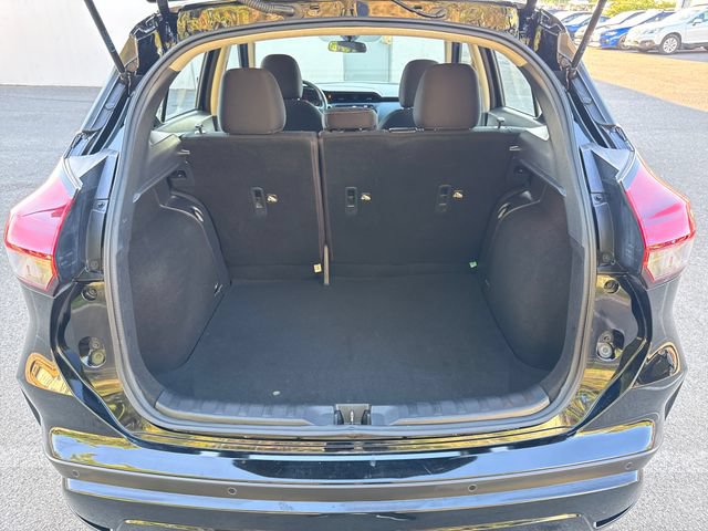 New 2023 Nissan Kicks SV FWD image 21