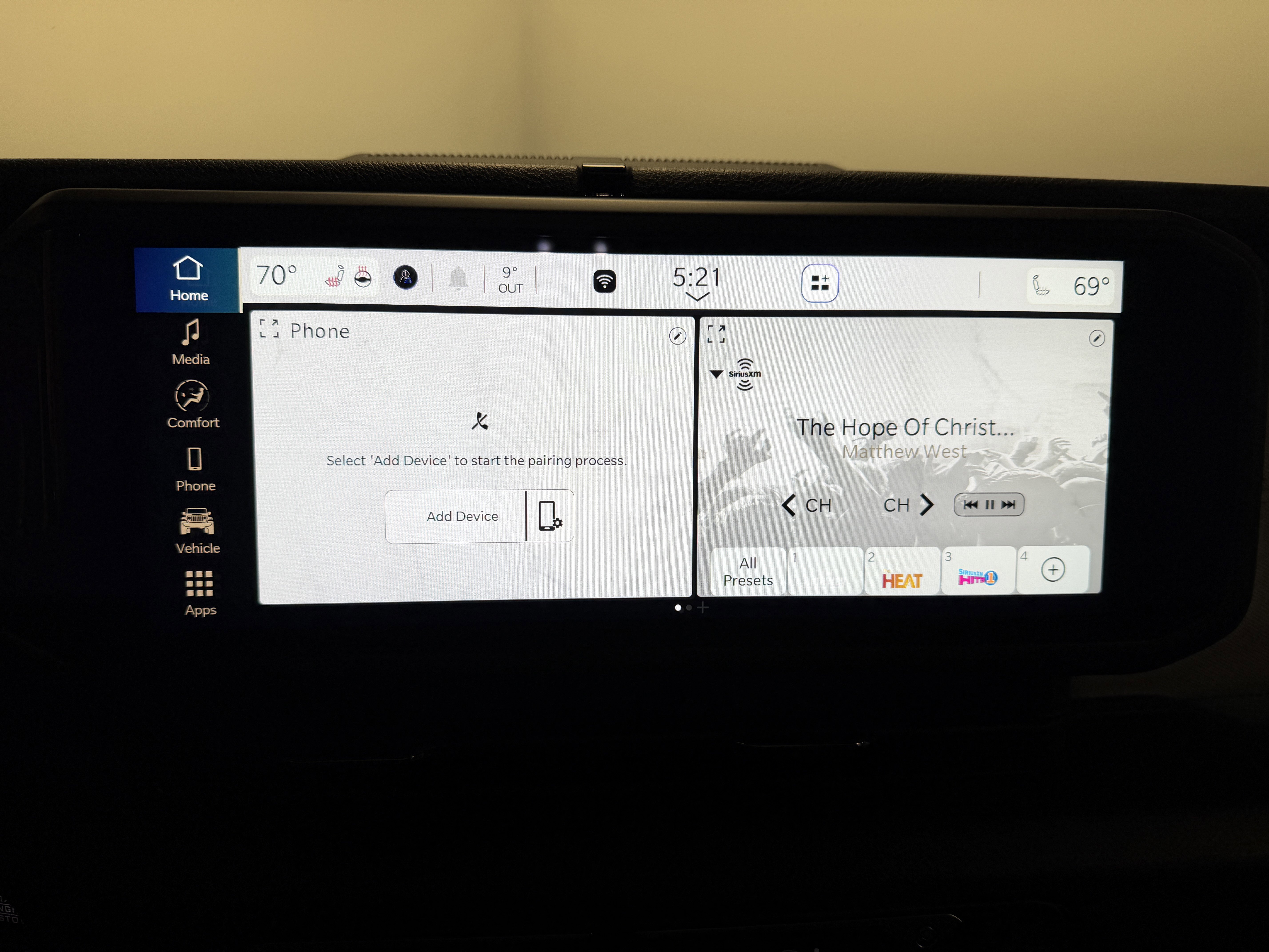 Used 2024 Jeep Wrangler Willys image 8