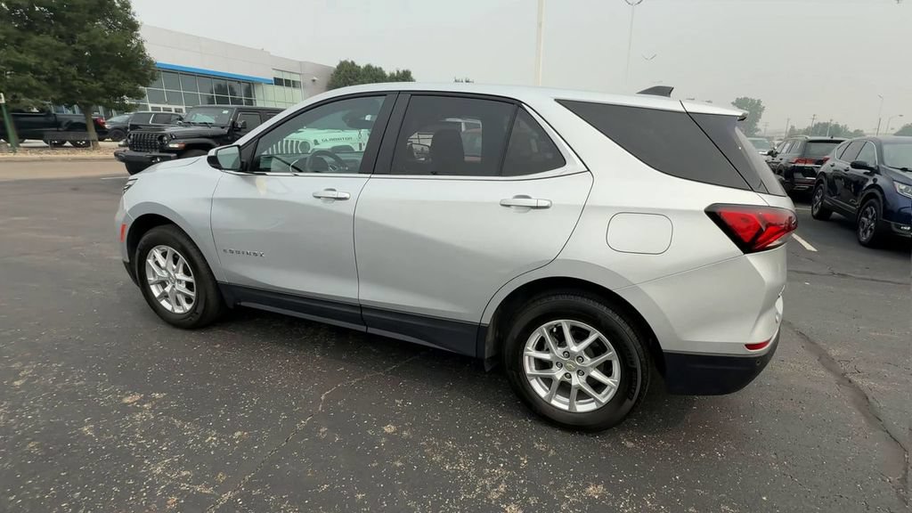 Used 2022 Chevrolet Equinox LT FWD image 6