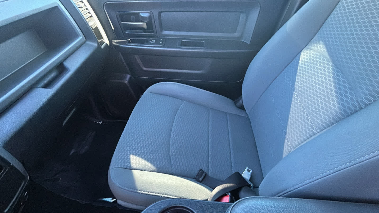 Used 2015 RAM 1500 Tradesman w/ Popular Equipment Group AWD/4WD image 12