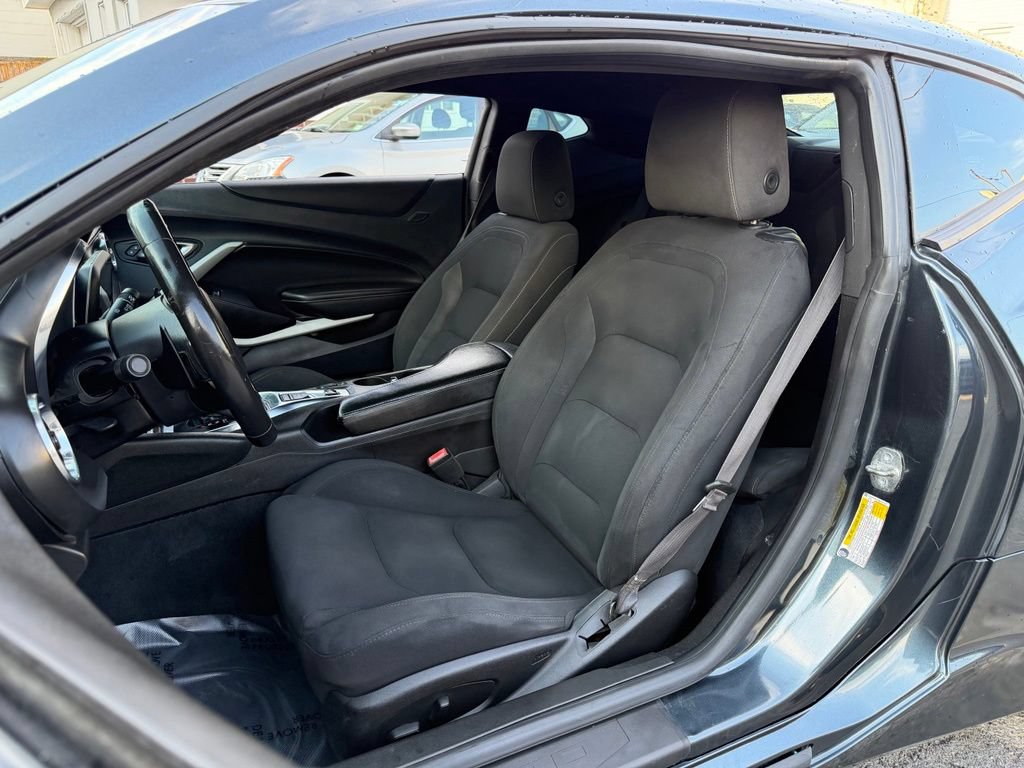 Used 2022 Chevrolet Camaro LT w/ RS Package RWD image 11