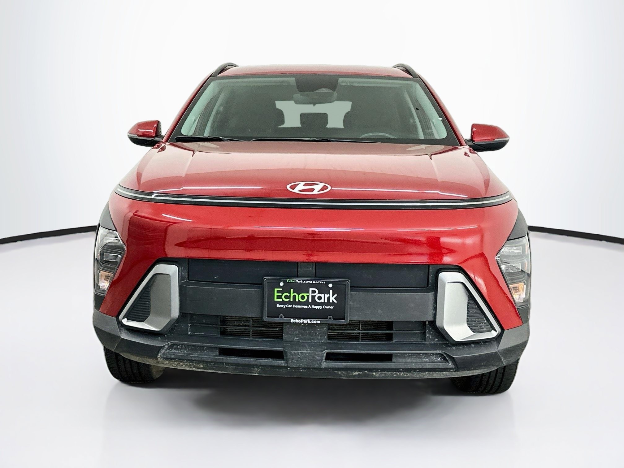 Used 2025 Hyundai Kona SEL AWD/4WD image 2