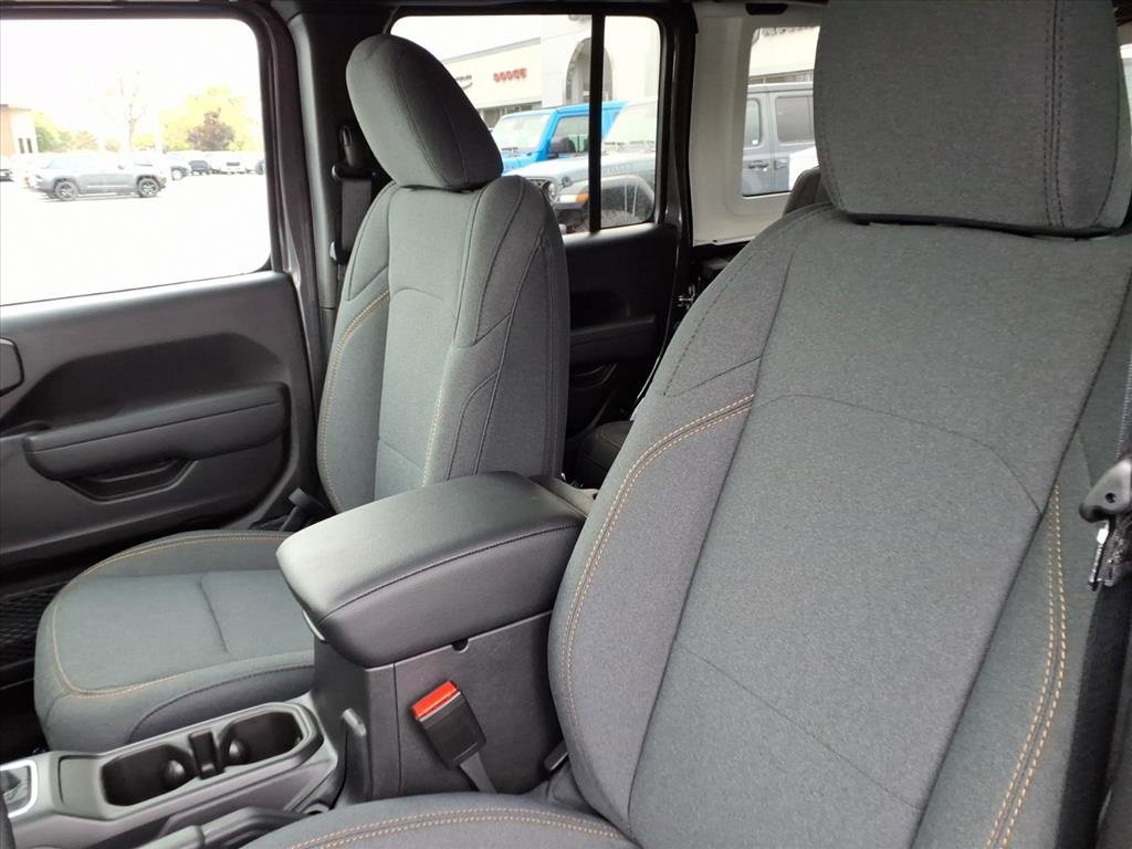 New 2026 Jeep Wrangler Sahara image 9