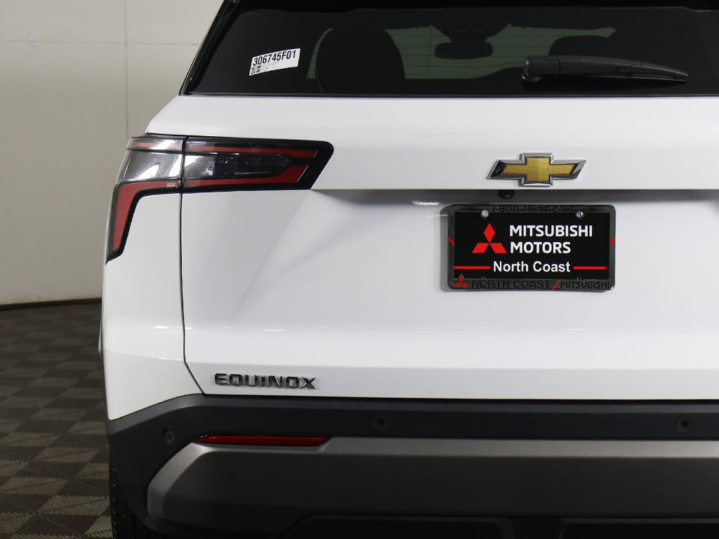 Used 2026 Chevrolet Equinox LT FWD image 16