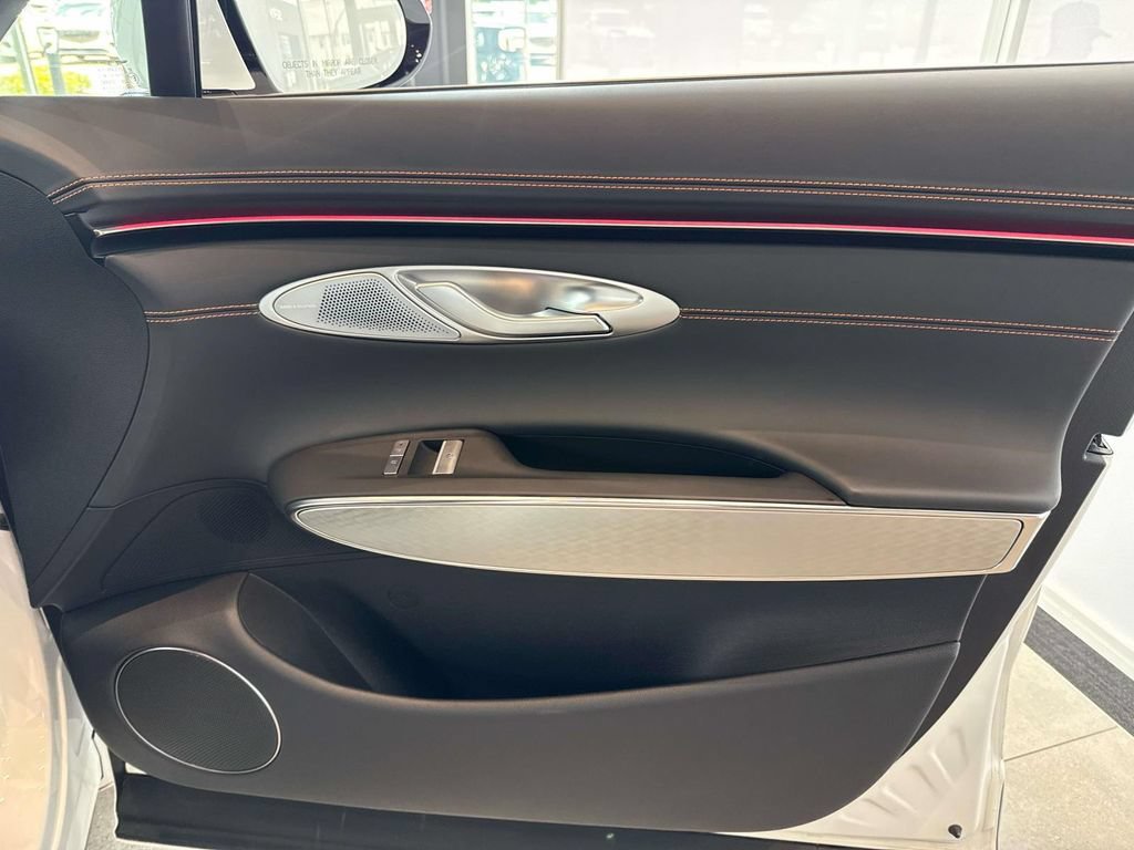 New 2026 Genesis GV70 2.5T Sport Prestige AWD/4WD image 18