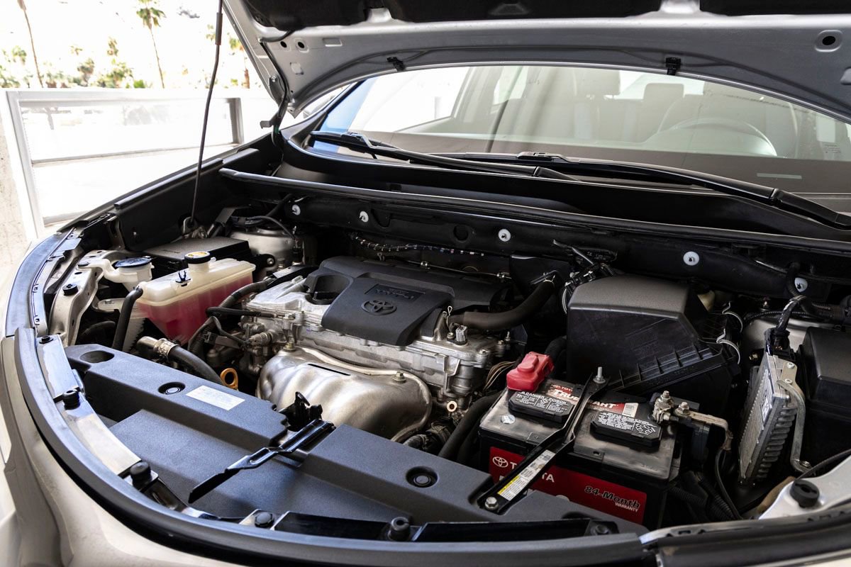 Used 2017 Toyota RAV4 Platinum FWD image 26