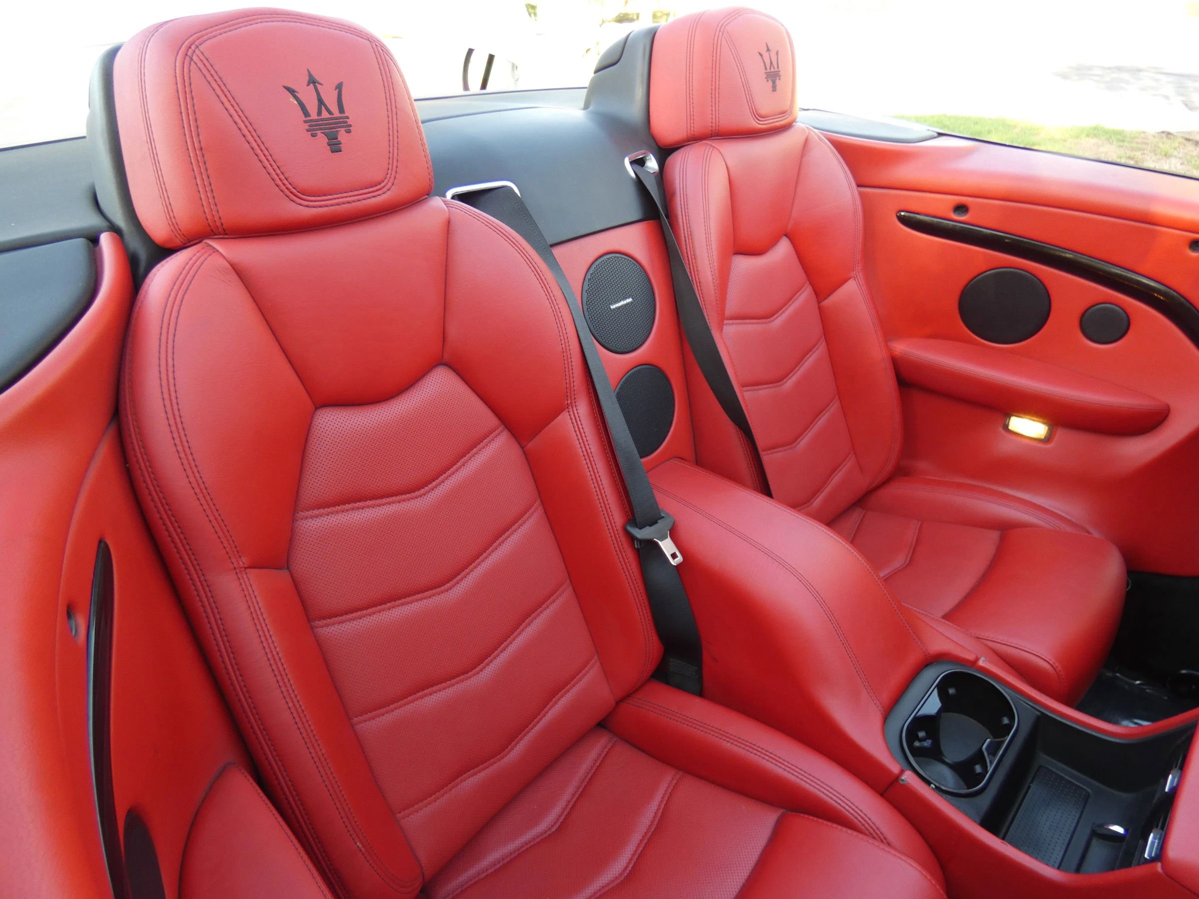 Used 2019 Maserati GranTurismo Sport image 39