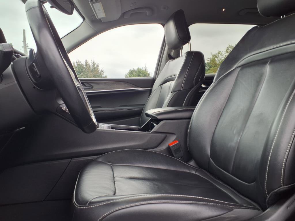 Certified 2022 Jeep Grand Cherokee L Limited image 47