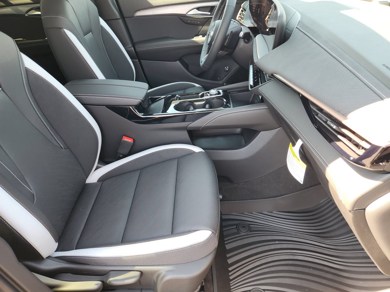 New 2026 Buick Envision Sport Touring AWD/4WD image 17