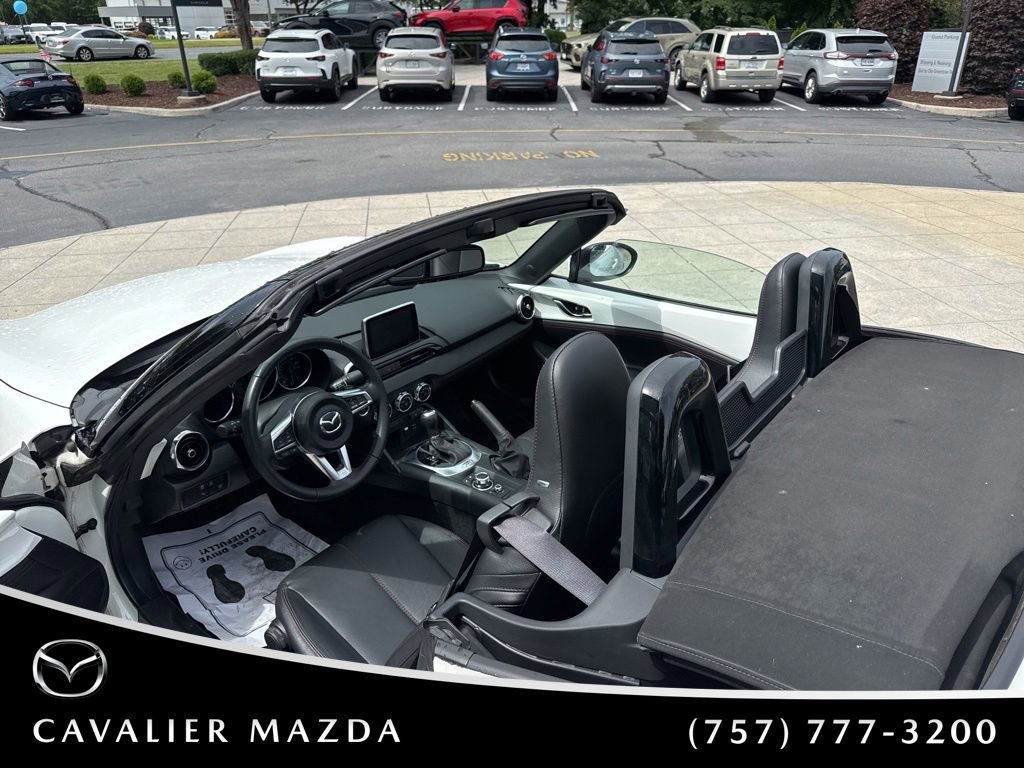 Used 2016 MAZDA MX-5 Miata Grand Touring RWD image 15