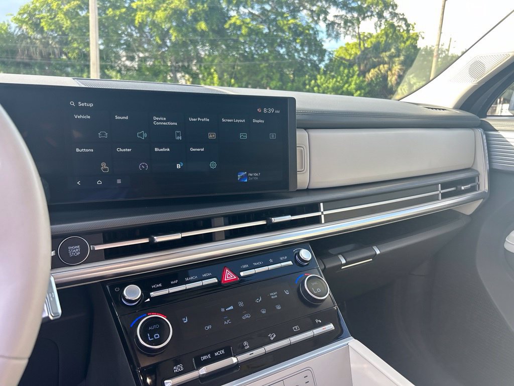 Used 2026 Hyundai Santa Fe SEL FWD image 13