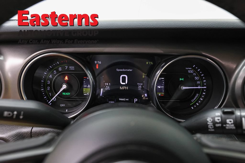 Used 2023 Jeep Wrangler Unlimited AWD/4WD image 18
