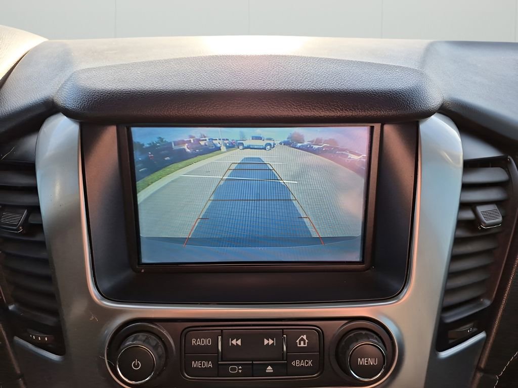 Used 2019 Chevrolet Suburban LT RWD image 46