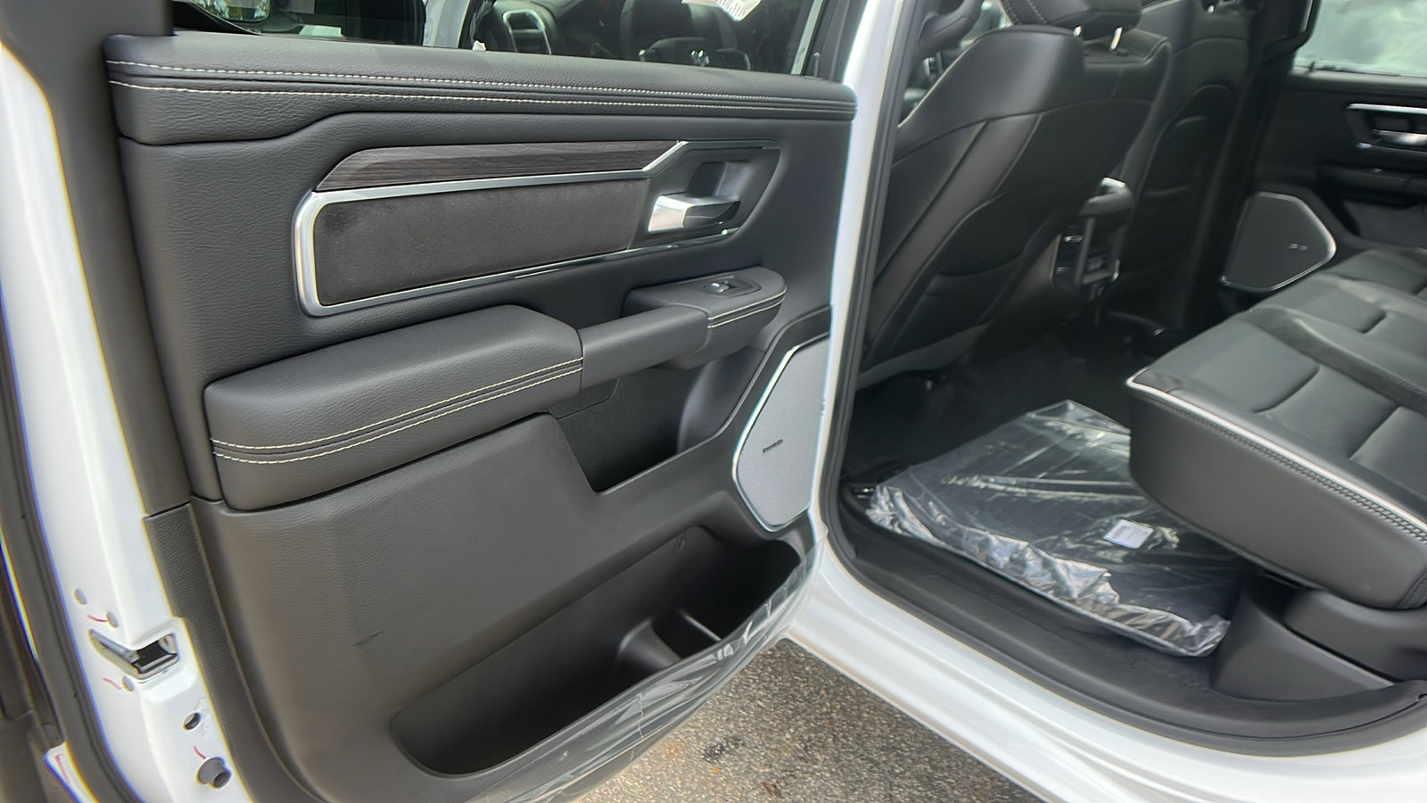 New 2026 RAM 1500 Laramie image 20