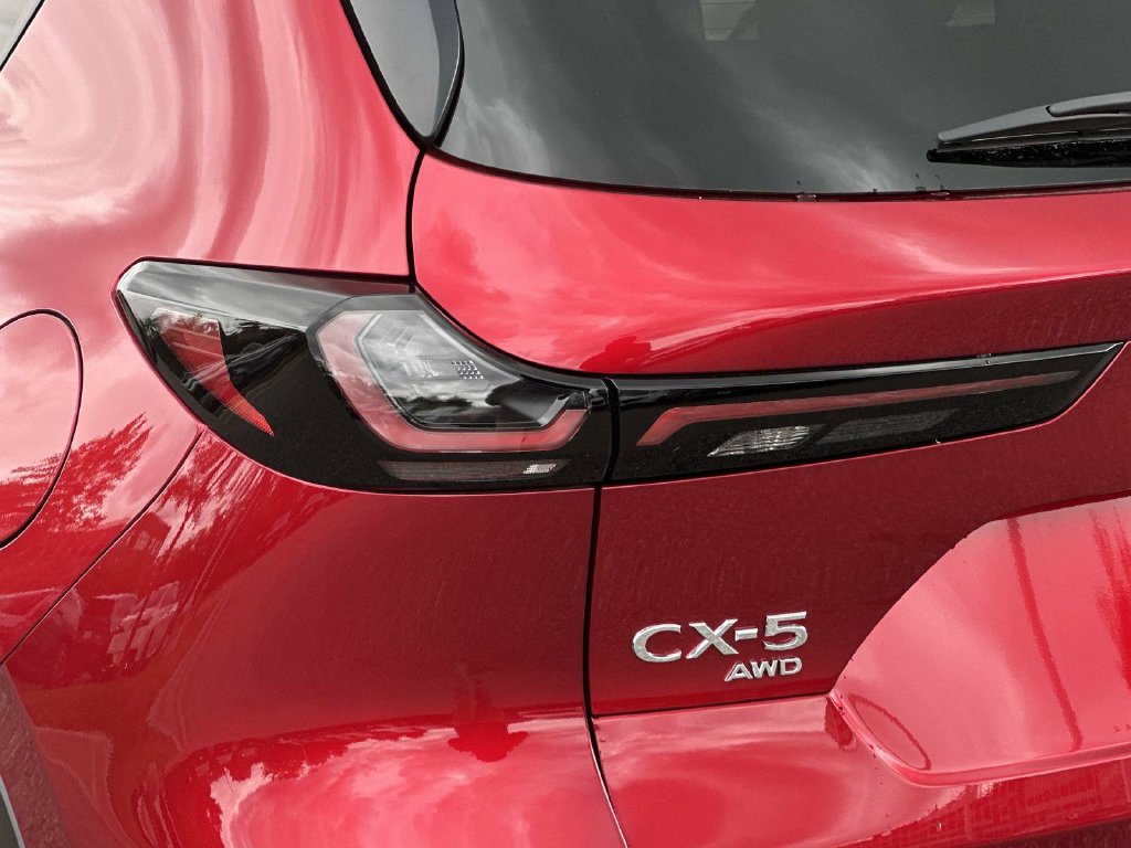 New 2026 MAZDA CX-5 Preferred AWD/4WD image 8