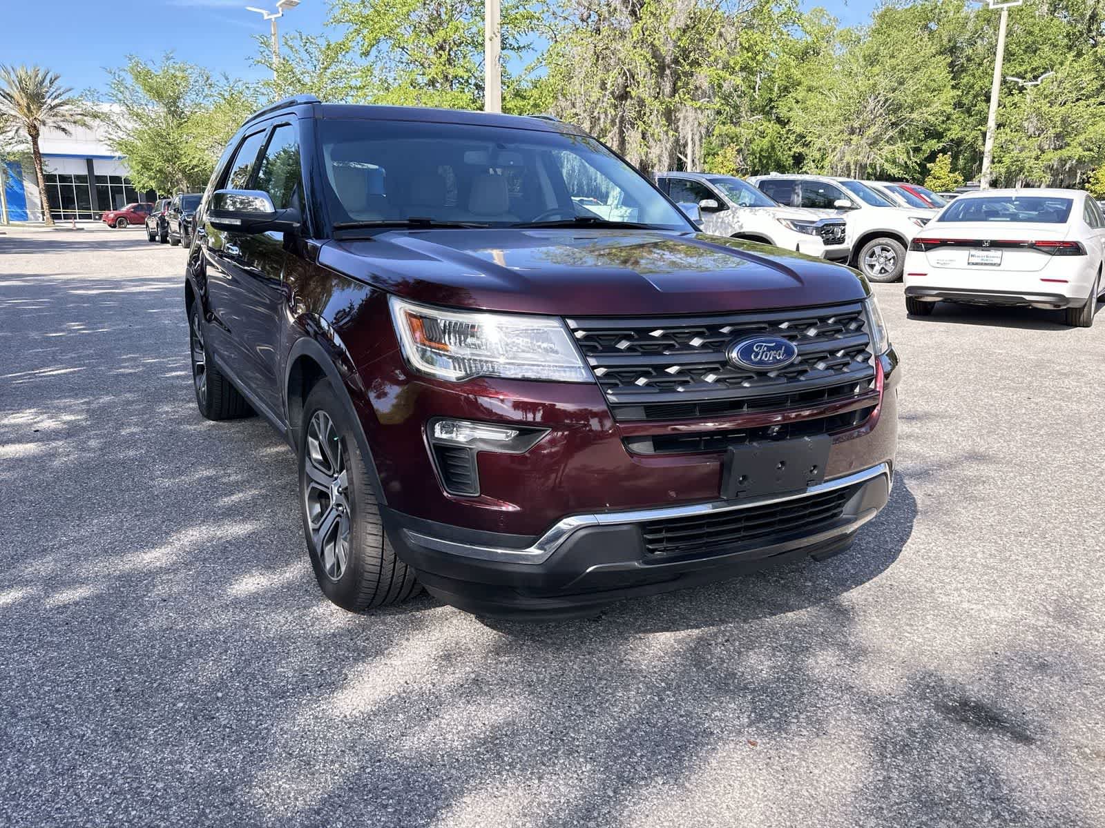Used 2019 Ford Explorer Limited w/ Limited Luxury Package AWD/4WD image 8