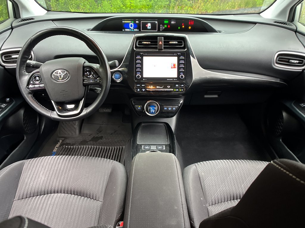 Certified 2021 Toyota Prius Prime LE FWD image 13