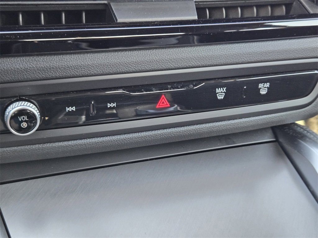 Used 2025 BMW 230i xDrive Coupe w/ M Sport Package image 20