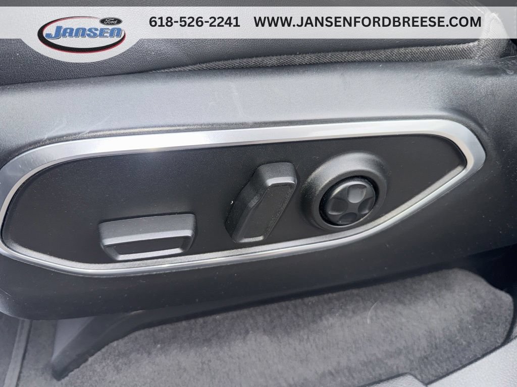 Used 2022 Jeep Wagoneer Series II AWD/4WD image 18