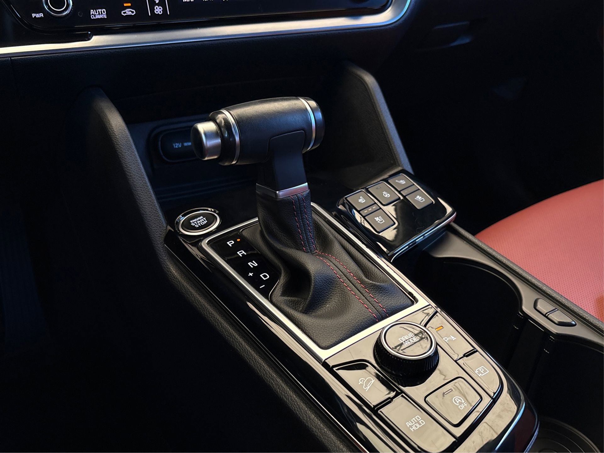 Used 2024 Kia Sportage SX FWD image 29