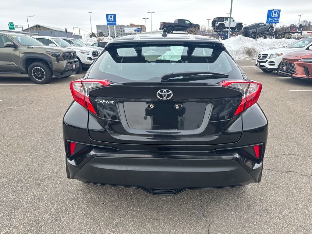 Used 2021 Toyota C-HR LE image 6