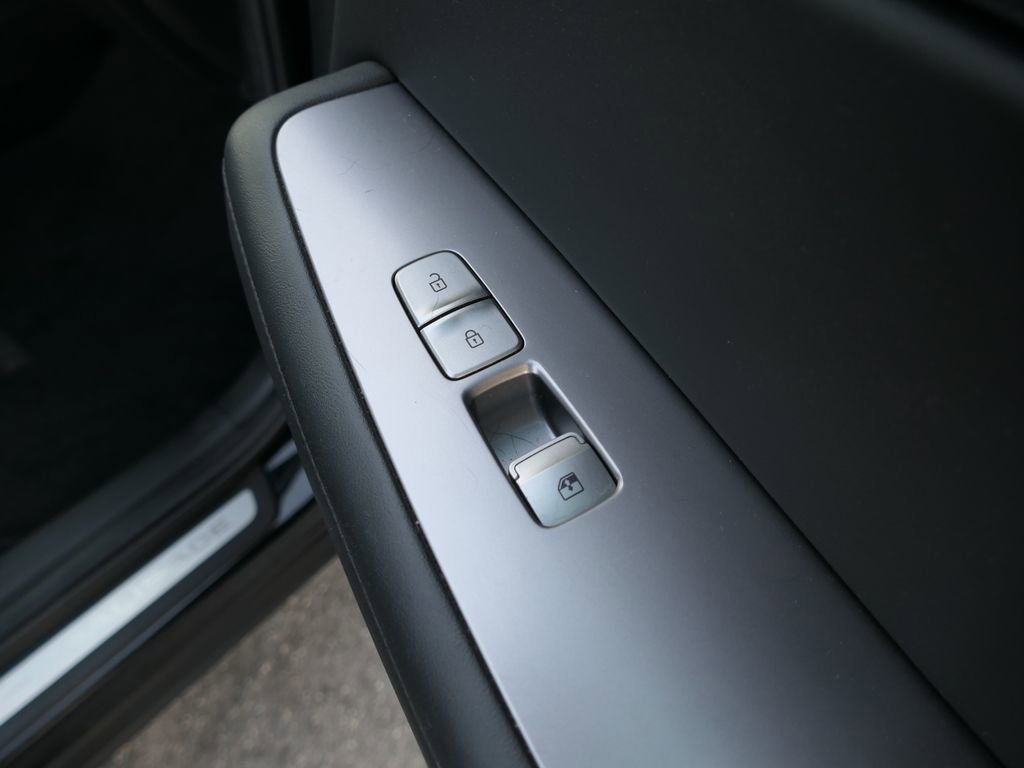 Used 2023 Hyundai Palisade Limited image 26