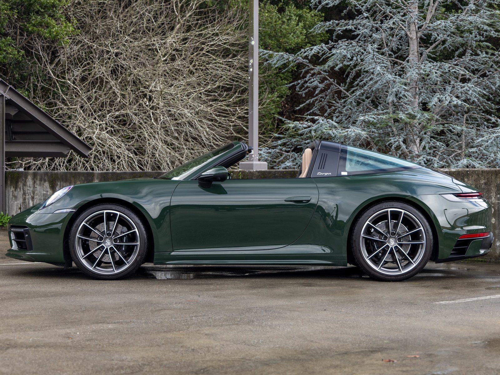 Certified 2022 Porsche 911 Targa 4S image 2