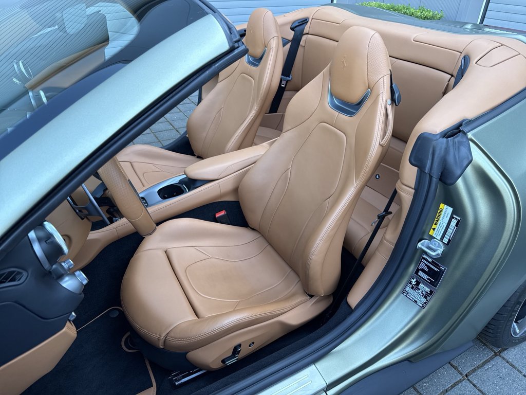 Certified 2023 Ferrari Portofino M RWD image 11