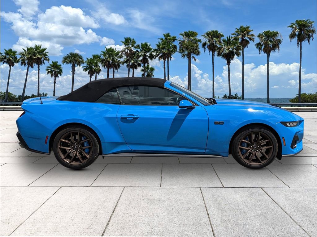 Used 2024 Ford Mustang GT Premium image 9