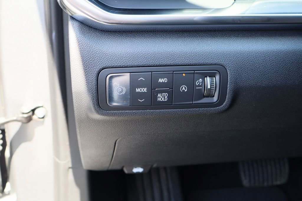 Certified 2026 GMC Terrain Denali AWD/4WD image 12