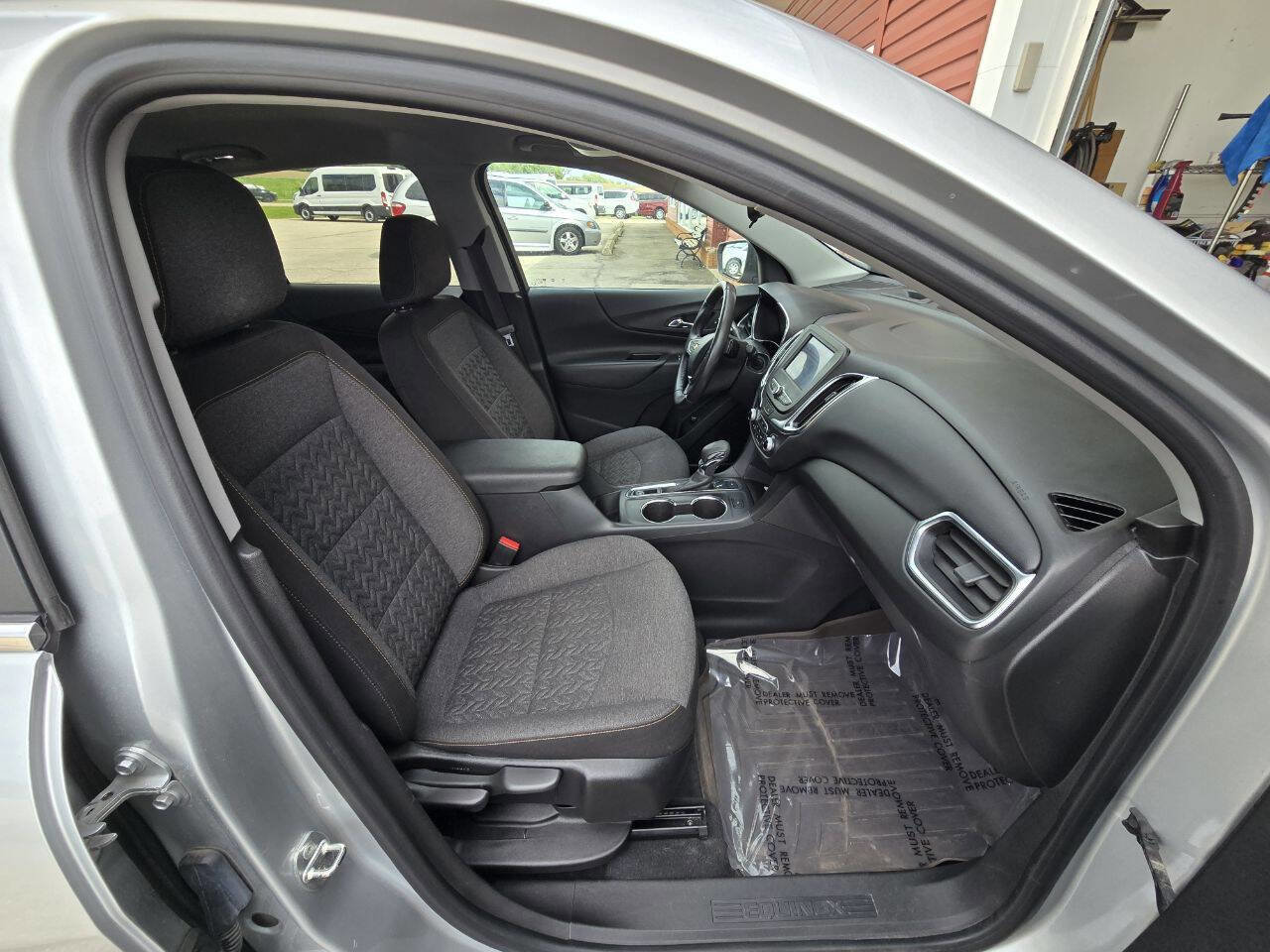 Used 2022 Chevrolet Equinox LT image 22