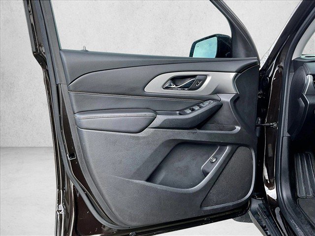Used 2019 Chevrolet Traverse LT FWD image 18