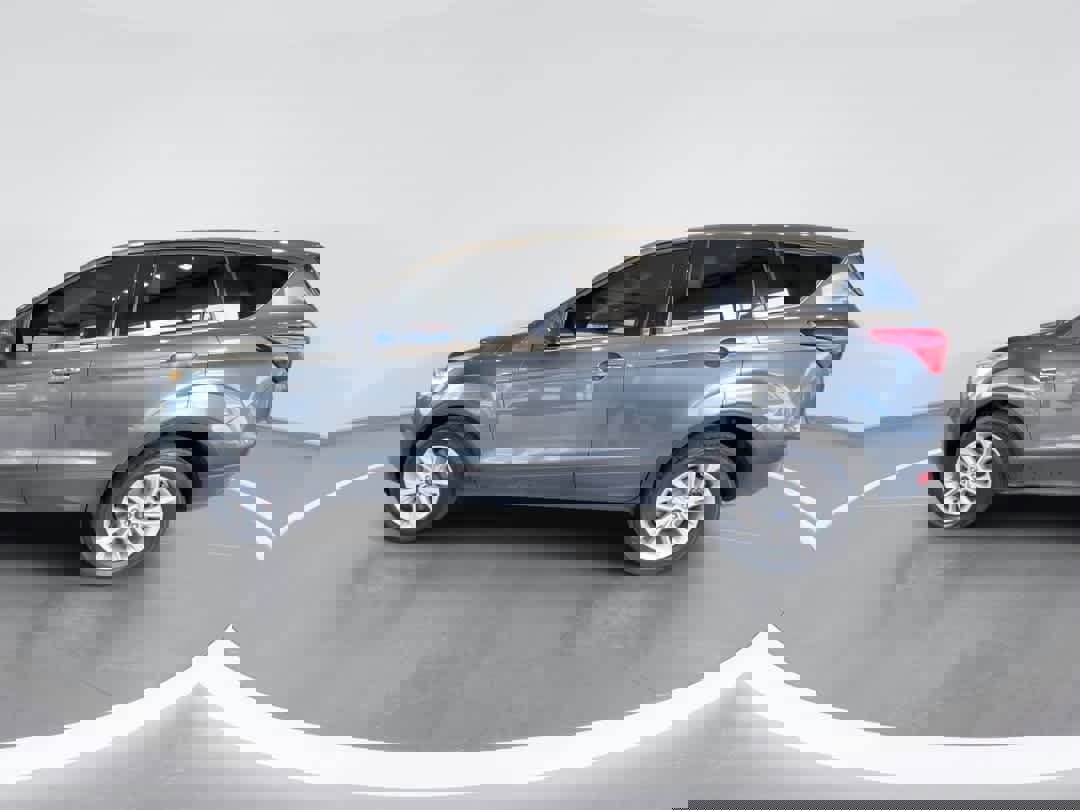 Used 2019 Ford Escape SE image 5