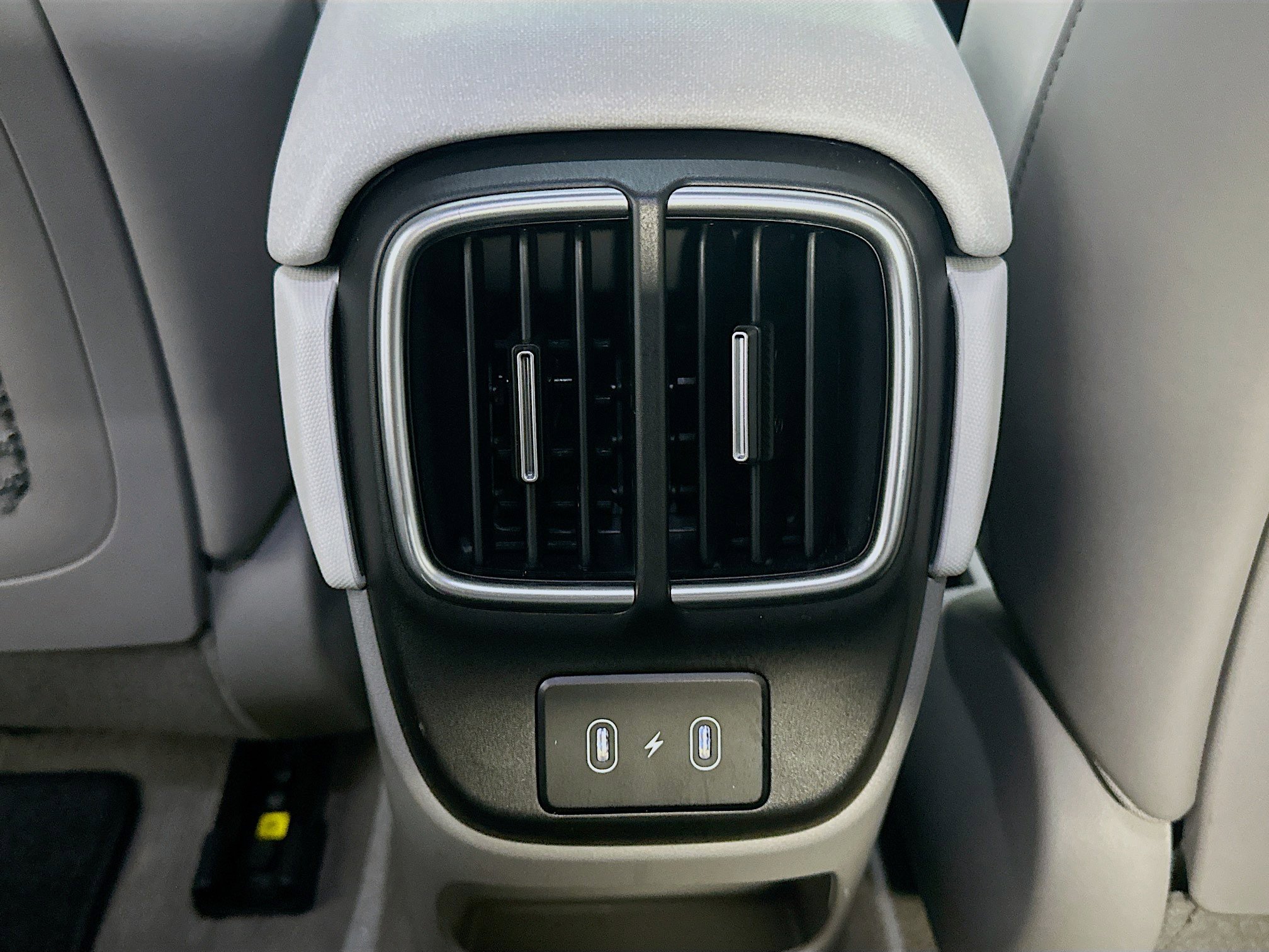 Used 2024 Hyundai Ioniq 6 SEL image 28